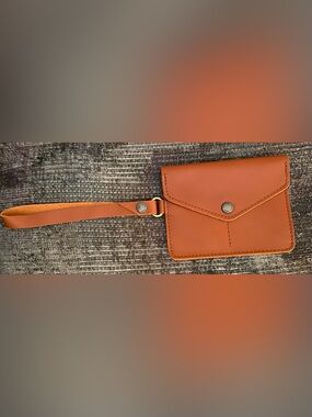 Portland Leather Goods Leather Passport Wristlet - Light Brown
